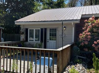 65 Ashdown Rd #A, Ballston Lake, NY 12019