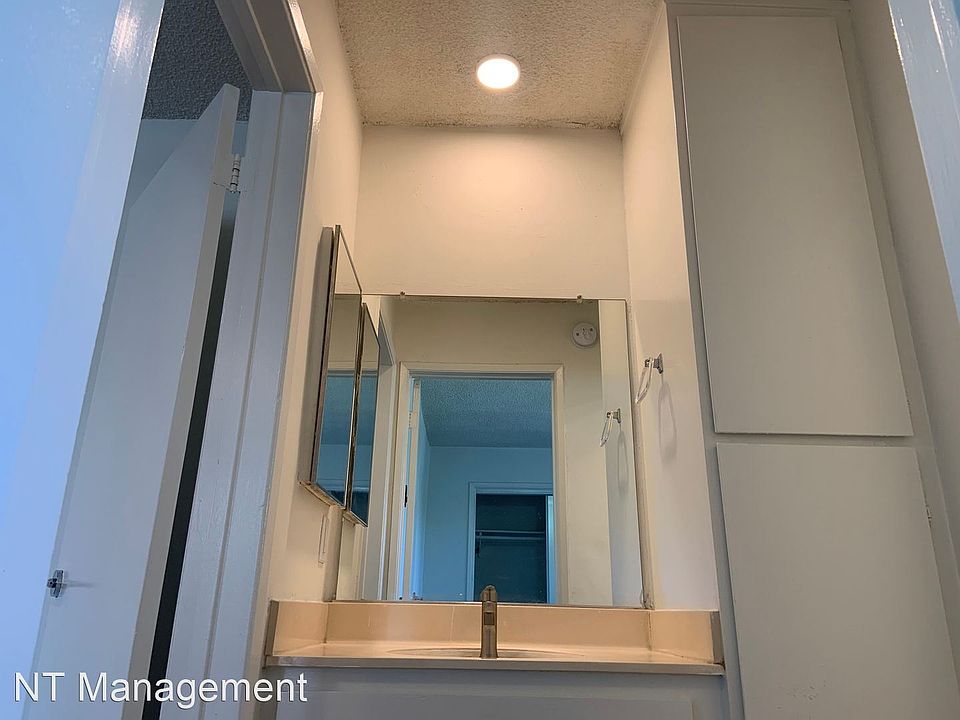 1st image of 9344 National Blvd APT 15