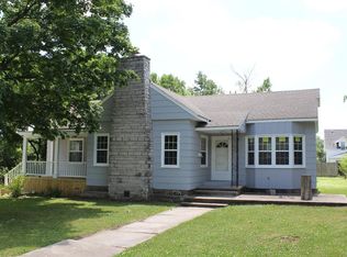1205 Central St, Humboldt, KS 66748