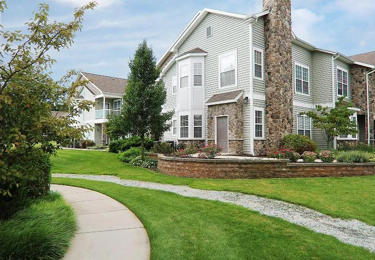 330 Stone Falls Dr SE — Photo 8