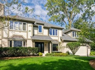 4146 Venard Rd, Downers Grove, IL 60515