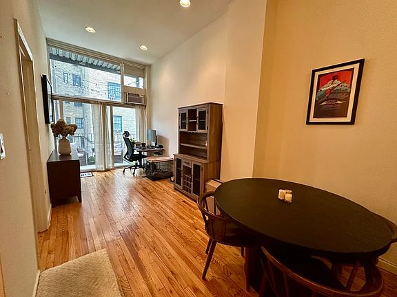 5th image of 67 W 85th St APT 1B
