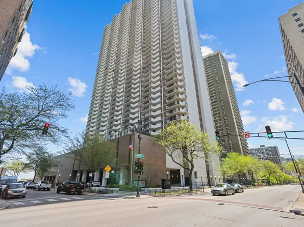 6033 N Sheridan Rd APT 24B, Chicago, IL 60660