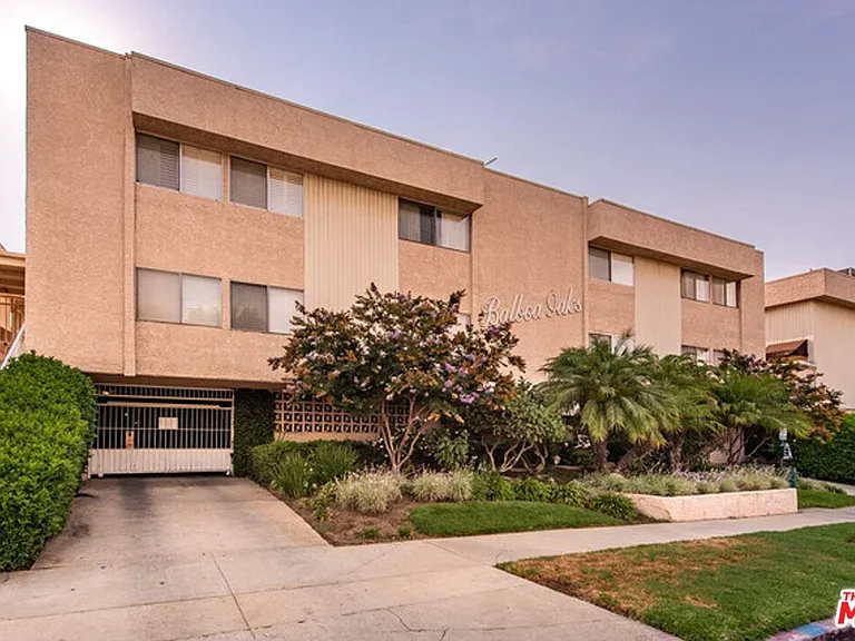 5139 Balboa Blvd #203 — Photo 24