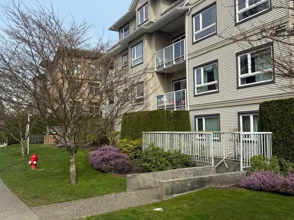 8142 120a St #111, Surrey, BC V3W 0N1