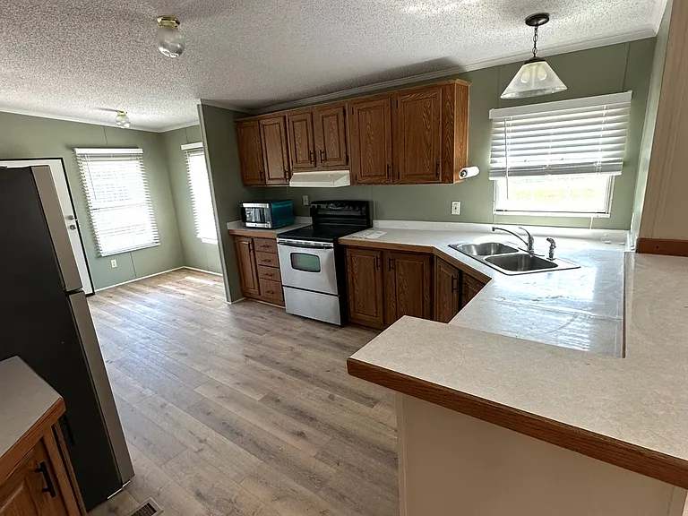 3153 Huckabee Trl — Photo 2