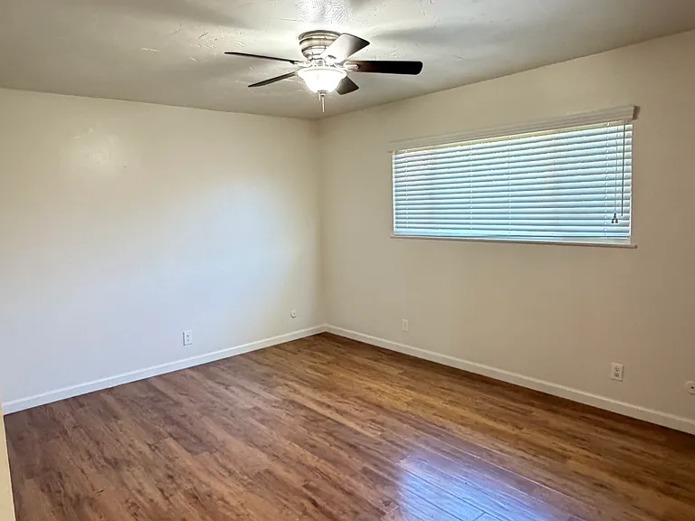 1484 E Sample Ave — Photo 13