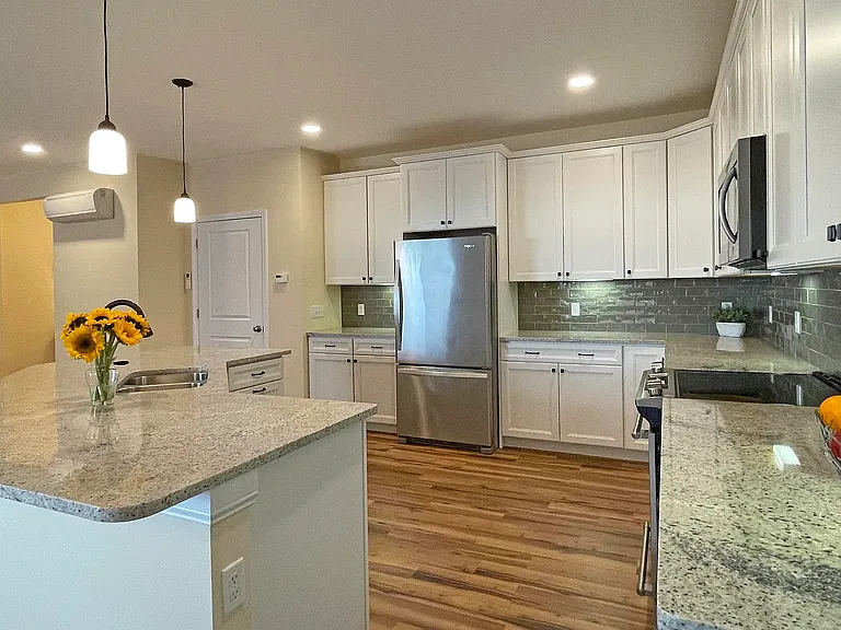 132 Stillwater Ln #5 — Photo 8