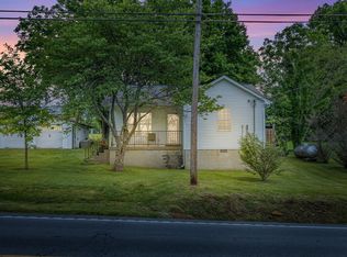 7914 Nolensville Rd, Arrington, TN 37014