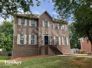 3476 Waterway Dr, Pfafftown, NC 27040