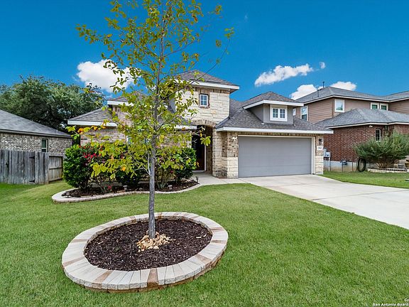 3rd image of 22843 Carriage Bush Dr