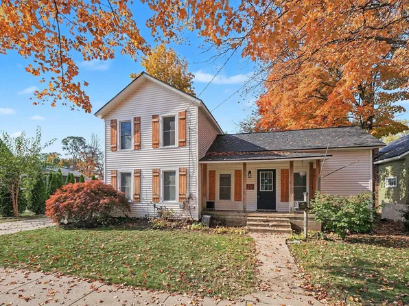 522 Kalamazoo St, Otsego, MI 49078