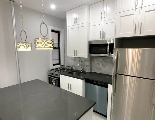 Rented by Bohemia Realty Group | media 7