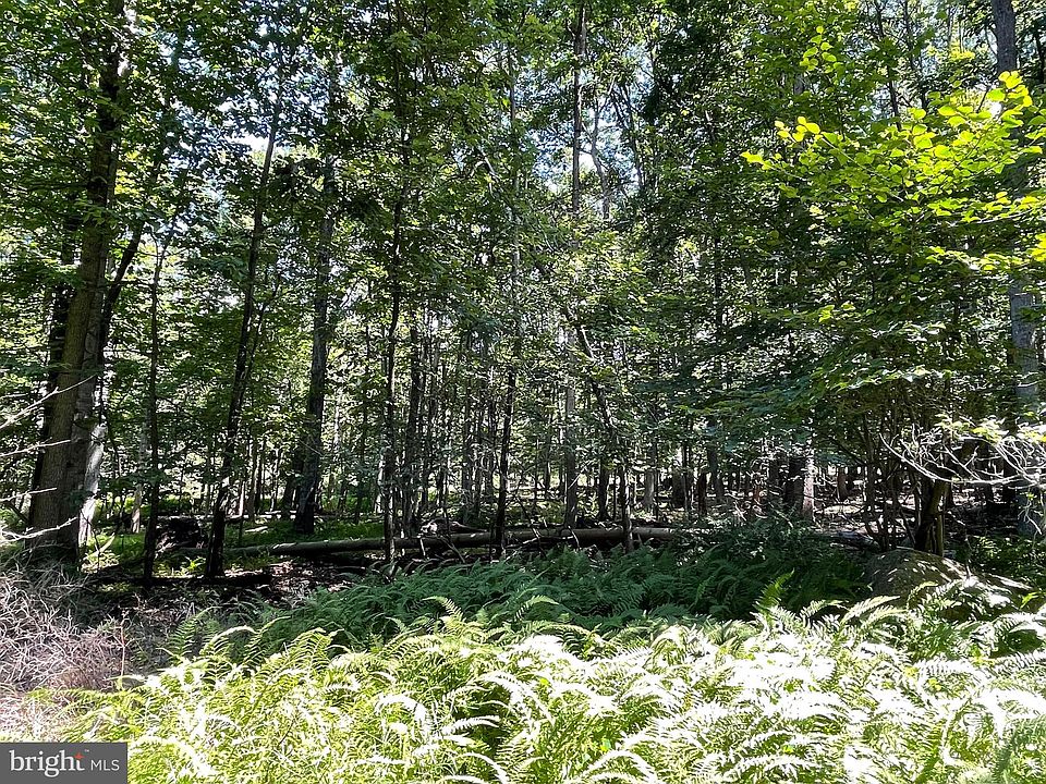 1st image of 700 Aspen Dr