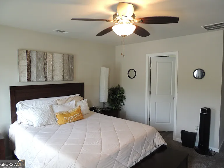 325 McGiboney Ln — Photo 18