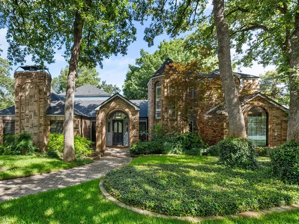 3105 Clear Lake Ct, Arlington, TX 76017