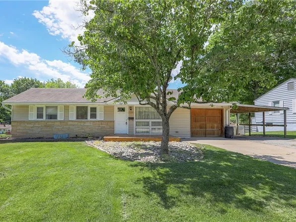 11205 E 49th St, Kansas City, MO 64133