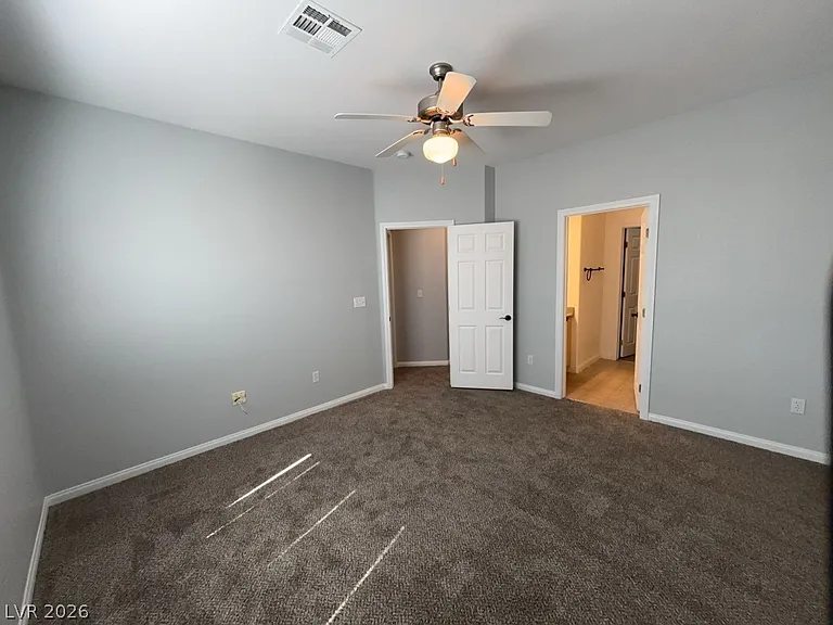 4915 E Russell Rd #133 — Photo 7