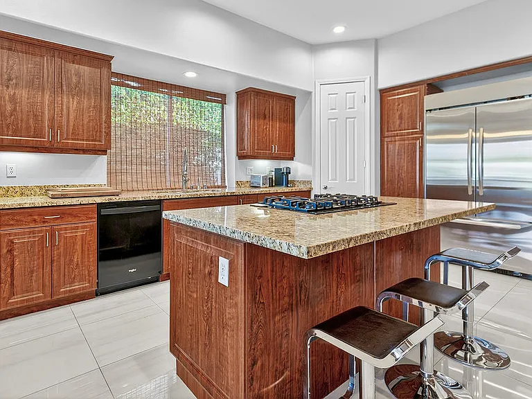 5 Curie Ct — Photo 11