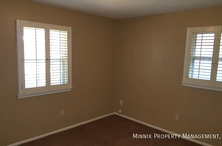 4403 59th St — Photo 22