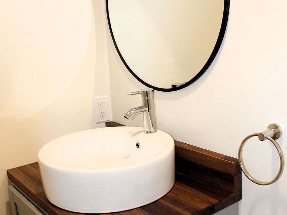 1157 Pittsfield Unit 3 bathroom Vanity_10182023