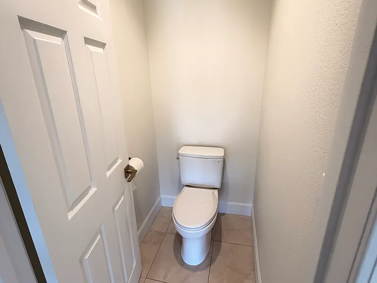 5701 Malaga Pl — Photo 31