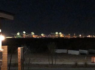 829 E Sunset Rd, Henderson, NV 89011