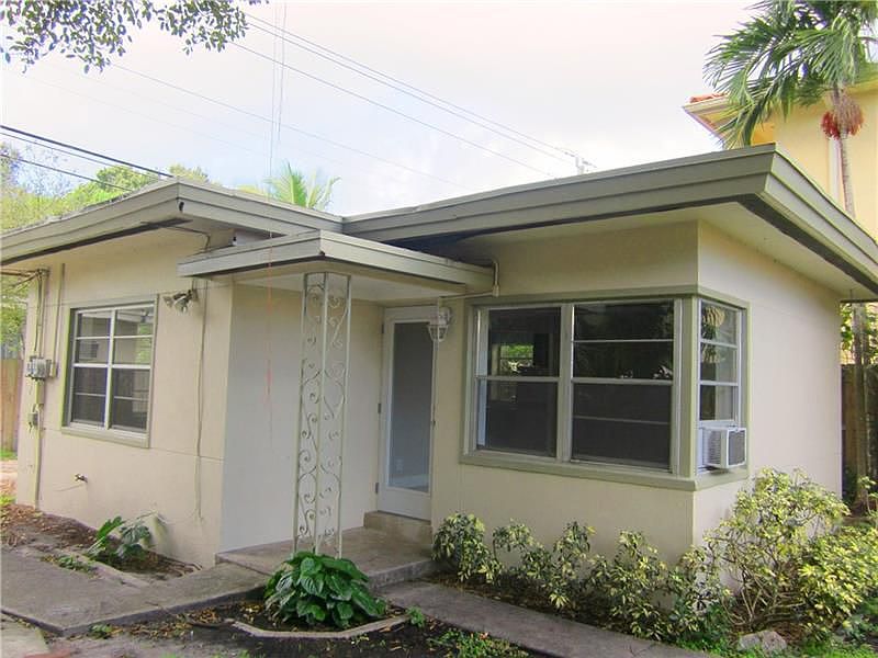 1st image of 1217 SW 4th Ave #2