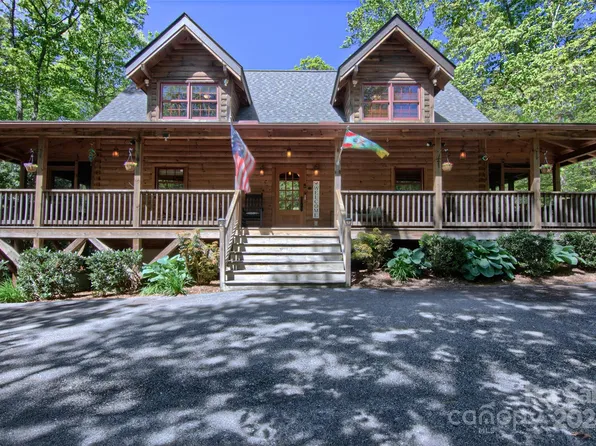 1244 Pinnacle Falls Ln, Zirconia, NC 28790