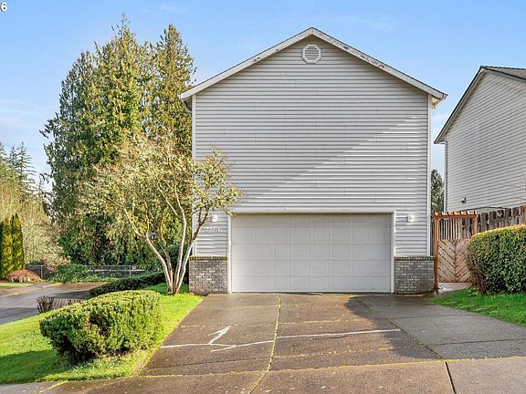 3rd image of 22146 SW Little John Ter