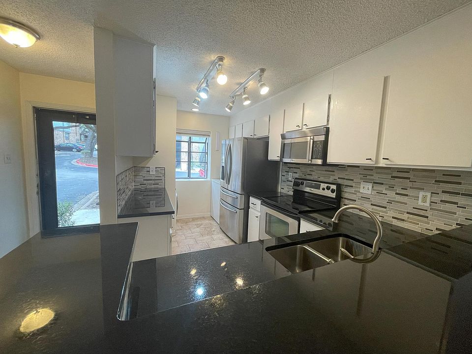 1st image of 7122 Wood Hollow Dr APT 48