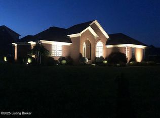 149 Wood Gate Dr, Mount Washington, KY 40047