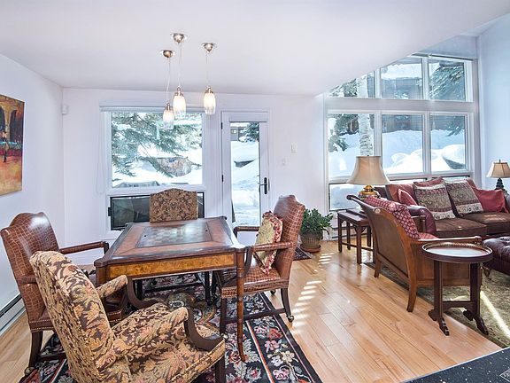 5th image of 4552 Meadow Dr #42