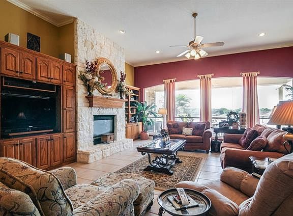 5th image of 2614 Harborside Dr