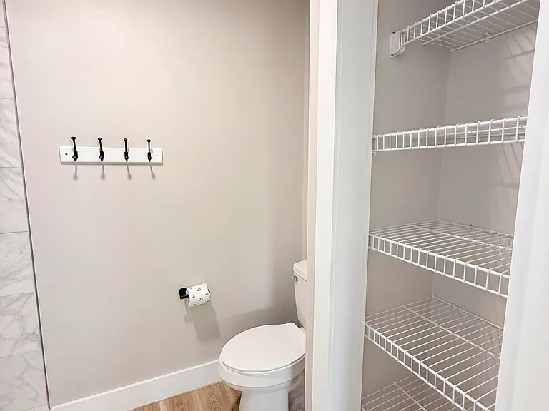 520-R Jackson Blvd #1912 — Photo 16