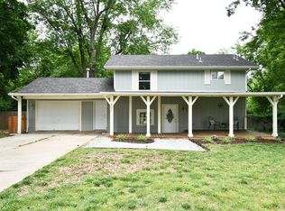 4221 W La Siesta Pl, Springfield, MO 65802
