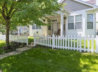 1075 Four Seasons Blvd, Aurora, IL 60504