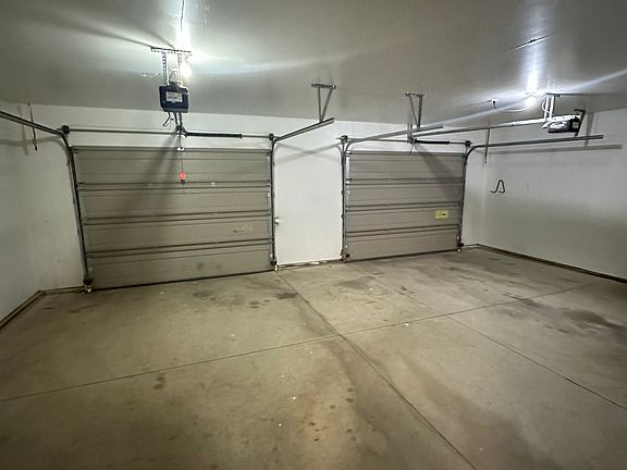 2nd image of 397 Doe Rd