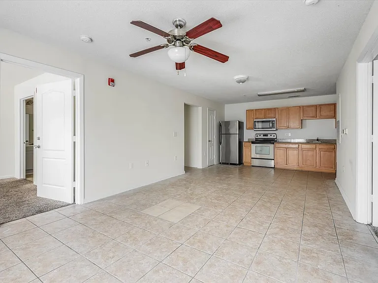 3000 S Adams St #113 — Photo 7