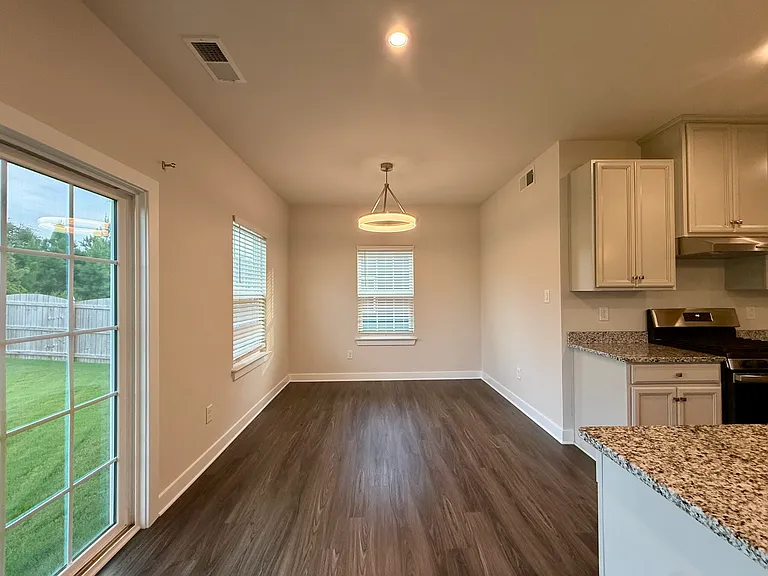 3601 Trillium Dr — Photo 24