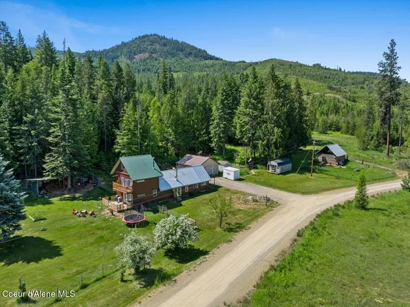929 Irish Rd, Sagle, ID 83860