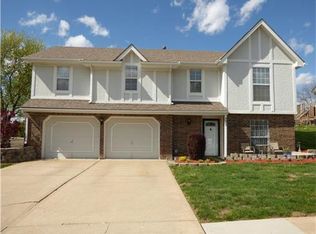 721 SW 30th St, Blue Springs, MO 64015
