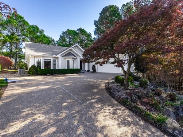 22 Poema Ln, Hot Springs Village, AR 71909
