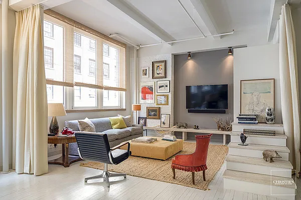 Sold by Christie's International Real Estate Group, LLC | media 2