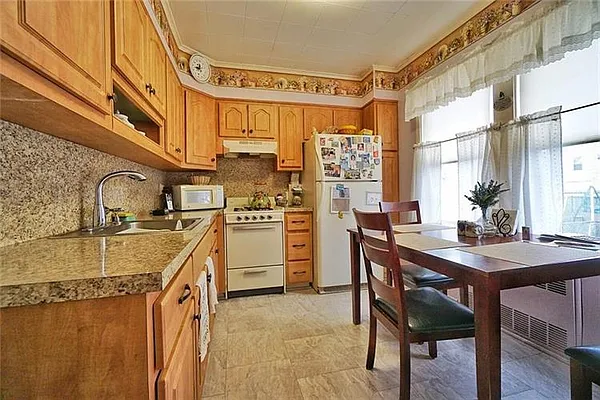 Sold by Weichert Realtors (Legacy) | media 16
