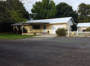 655 N 9th St, Union, OR 97883