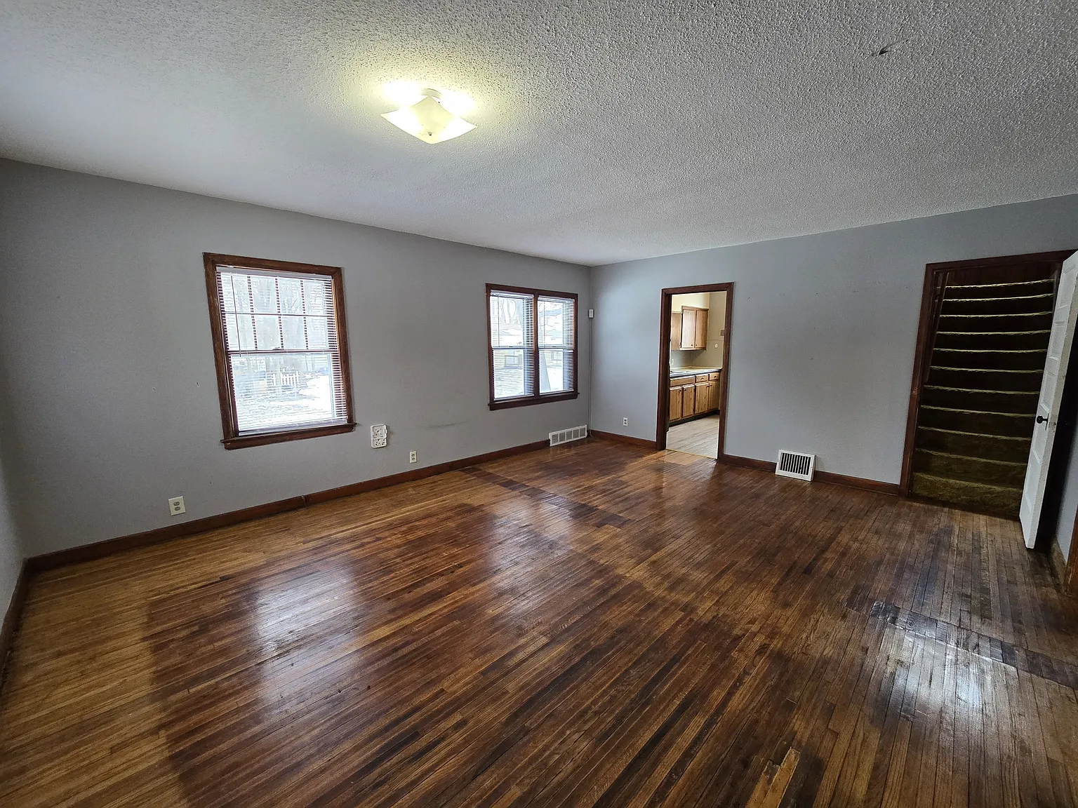 401 Charles Street - 1 — Photo 2