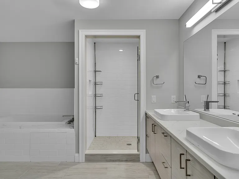 771 Harrison Ave #305 — Photo 15