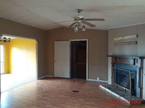 2nd image of 10163 Star Ln