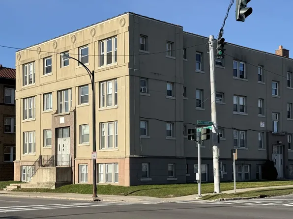 2118 Delaware Avenue